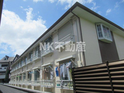 【外観】 | エステートピアナカタB棟（長瀬賃貸） | 落ち着いた雰囲気の外観です