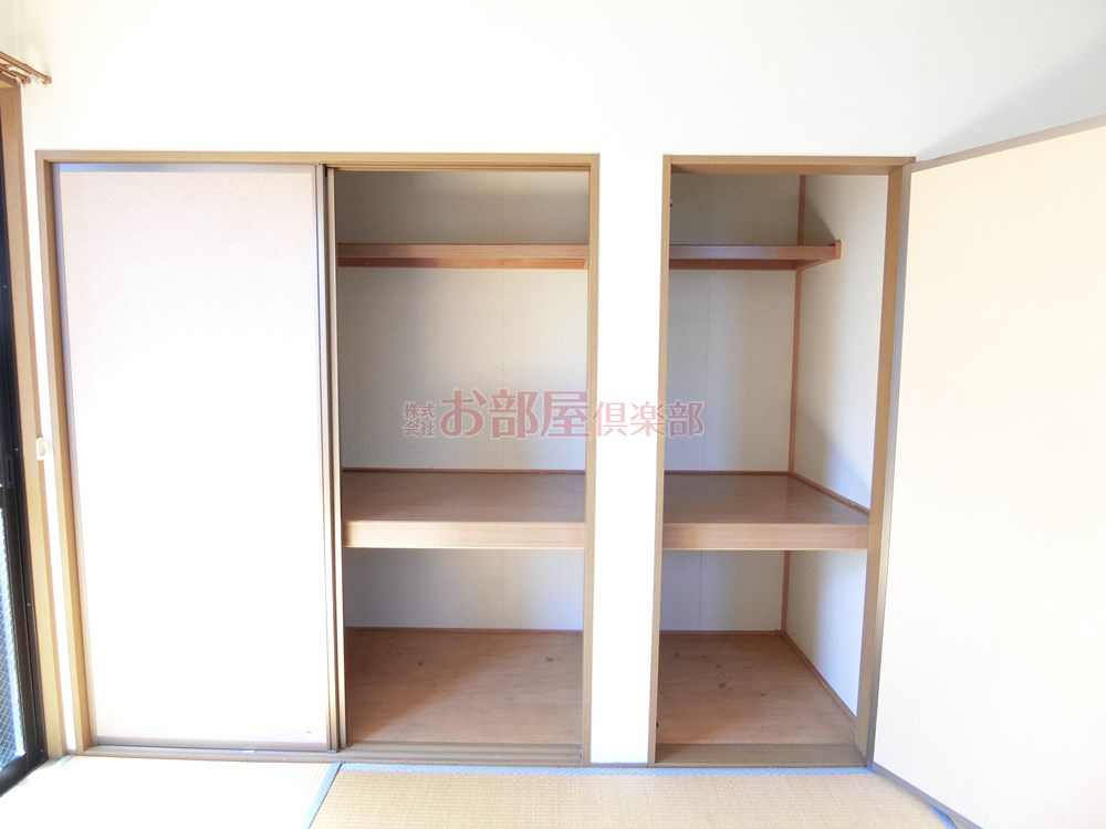 グレースコート国分Iの収納|ちょっとした収納スペースも充実しています