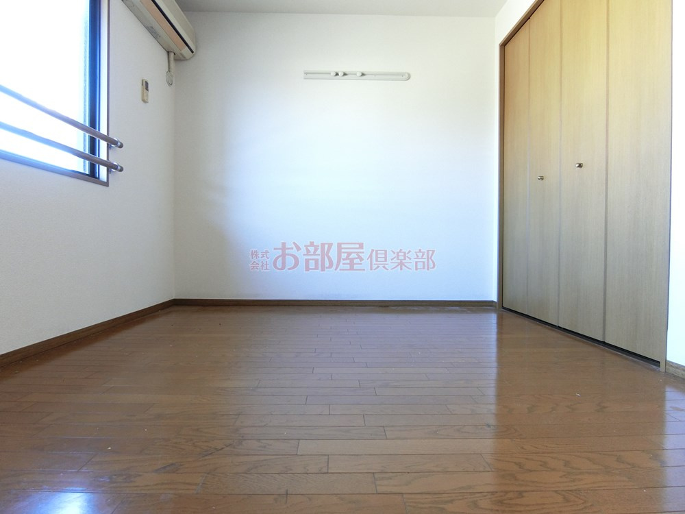 グレースコート国分Iの洋室|明るい洋室です