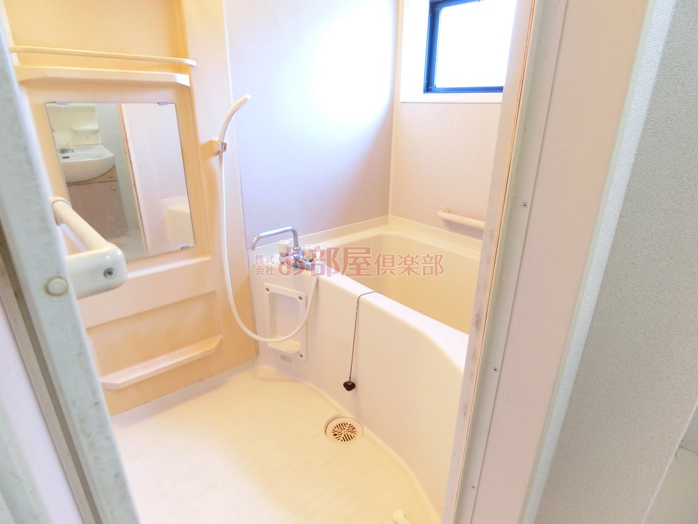 グレースコート国分Iの浴室|ゆったり過ごせるお風呂です