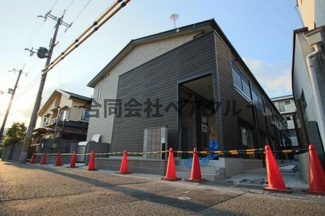 【外観】 | レオネクストファーストクラス | 外観