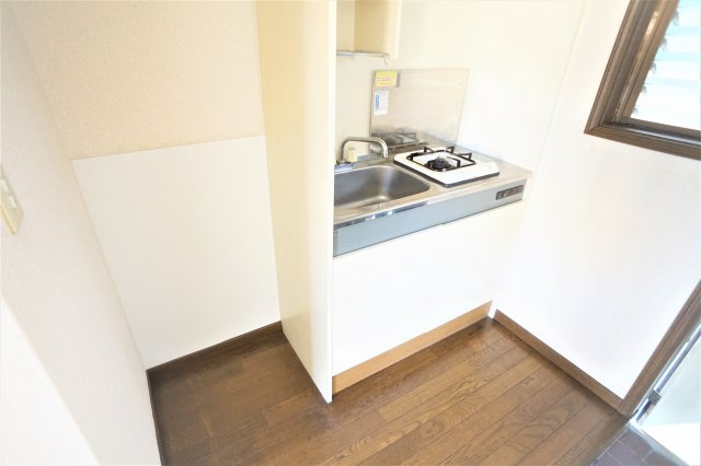 アベニールのキッチン|きれいなキッチンです