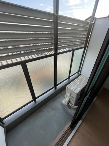 ビスタ泉町【弊社専任物件】のバルコニー|落ち着いた時間を過ごせるバルコニーです