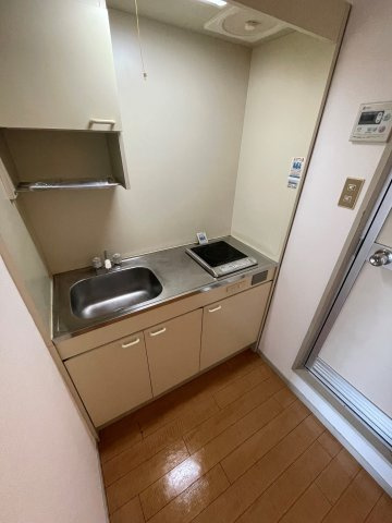 ビスタ泉町【弊社専任物件】のキッチン|お料理しやすいキッチンです