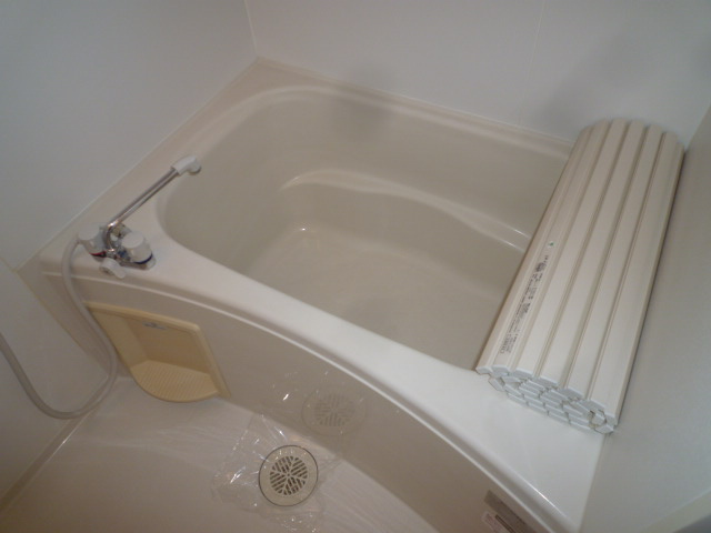 ビックイーストⅡ　Ａの浴室