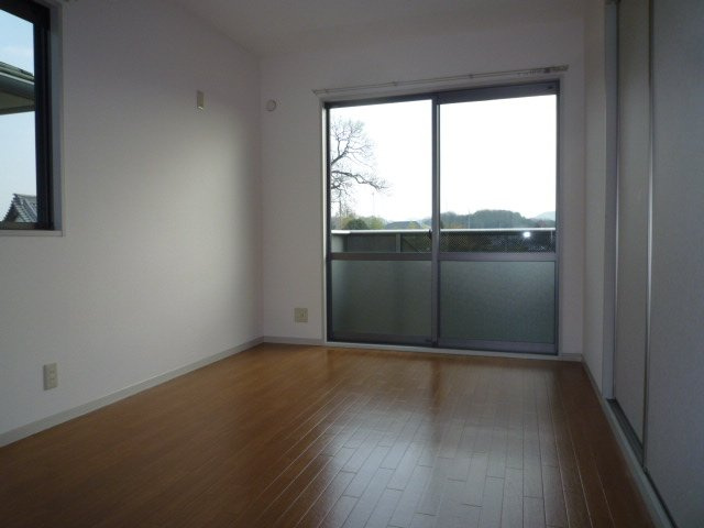 ビックイーストⅡ　Ａの居間・リビング|洋室