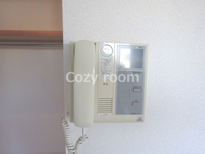 【セキュリティ】 | TMK江坂 | モニター付インターホンなので安心