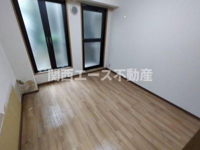 【寝室】 | ロンモンターニュ小阪