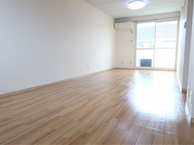 フラッツ内原の内装