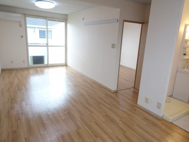 フラッツ内原の内装