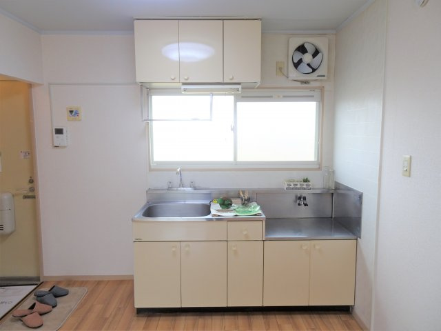 フラッツ内原のキッチン