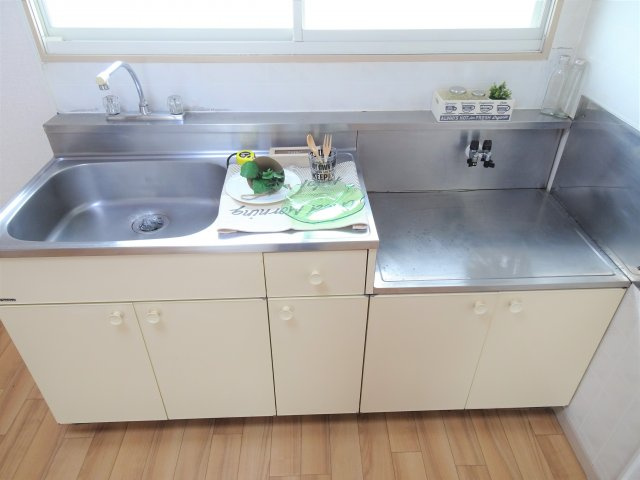 フラッツ内原のキッチン