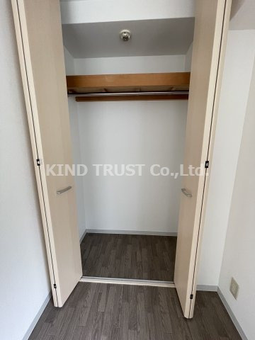東梅田レジデンス小島の収納|ちょっとした収納スペースも充実しています