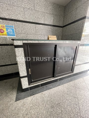 東梅田レジデンス小島の駐車場|駐車場があります