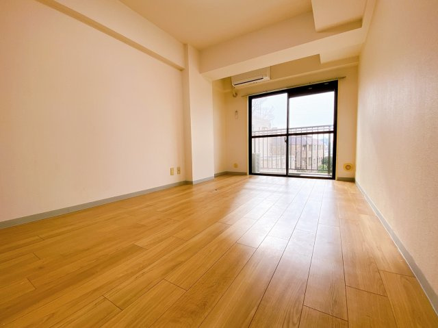 【居間・リビング】 | ライオンズマンション太子堂第２