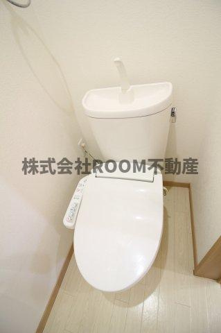ラパン郡元のトイレ|ゆったりとした空間のトイレです