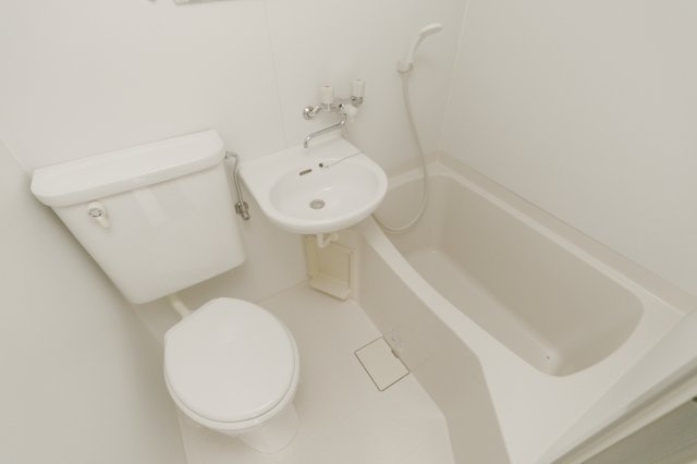 レジデンスカープ新小岩 の浴室