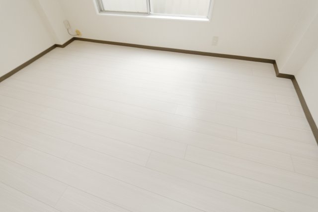 レジデンスカープ新小岩 の洋室