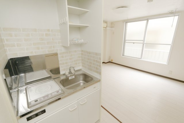 レジデンスカープ新小岩 のキッチン