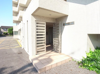 【エントランス】 | アデランテ