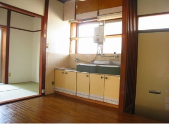 【居間・リビング】