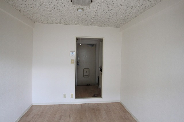 メゾンサンシャイン ( 近畿大学 一人暮らし )の内装