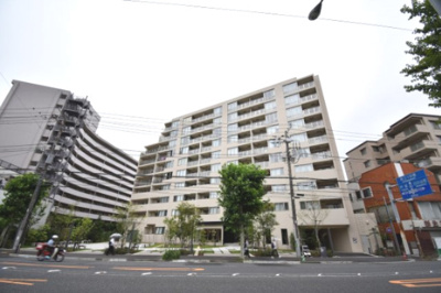 【外観】 | ヴェレーナグラン横濱井土ヶ谷 | 総戸数１１０戸、２０１８年３月築、管理人は日勤勤務につき管理体制良好です♪