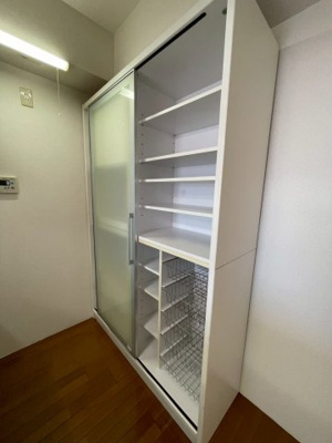 【収納】 | コープ野村四日市（711） | ※食器棚はサービス品です。