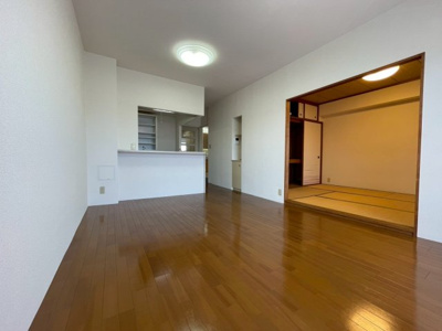 【居間・リビング】 | コープ野村四日市（711）