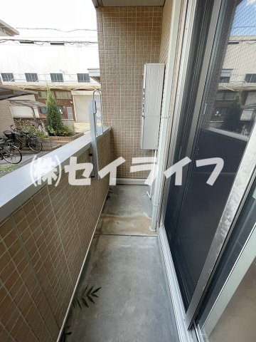 インペリアルカーサB棟のバルコニー