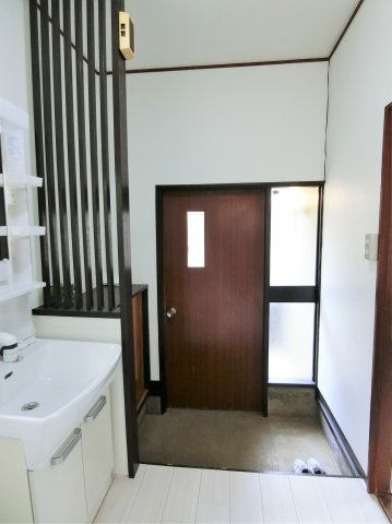 土気町戸建の内装