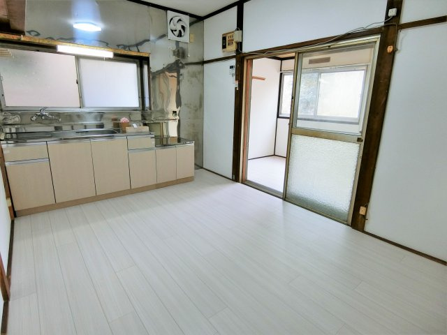土気町戸建の居間・リビング