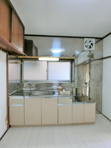 土気町戸建のキッチン