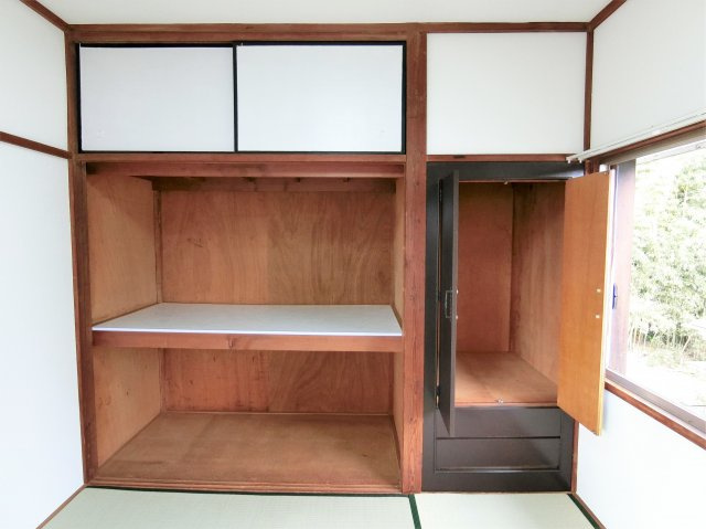 土気町戸建の収納