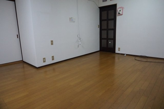 中古戸建　大東市野崎3丁目（昭和40年築）の居間・リビング