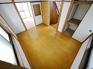 【寝室】 | 熊野町5丁目　貸家