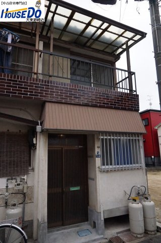 中古テラスハウス　大東市北条1丁目（昭和47年築）の外観