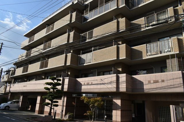 室見二丁目パークマンションの外観