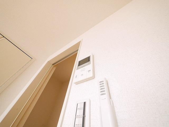 フュルネのセキュリティ|モニター付きインターホンです