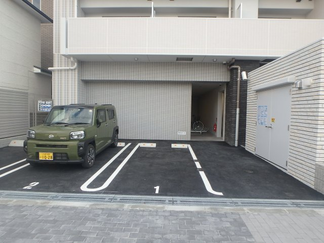 BO BEDRE MIKURIYAの駐車場
