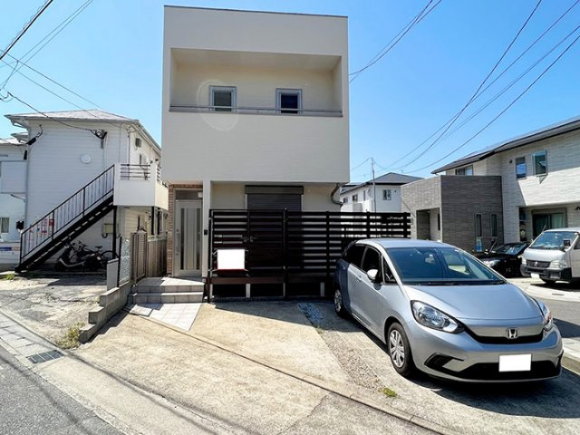 若久３丁目戸建の駐車場