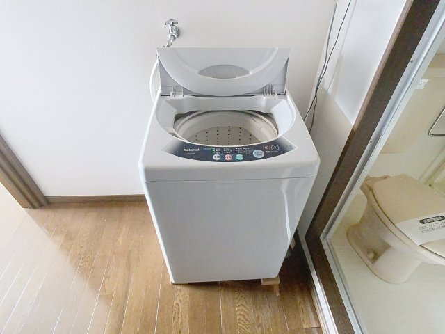 サンエーハイツの玄関