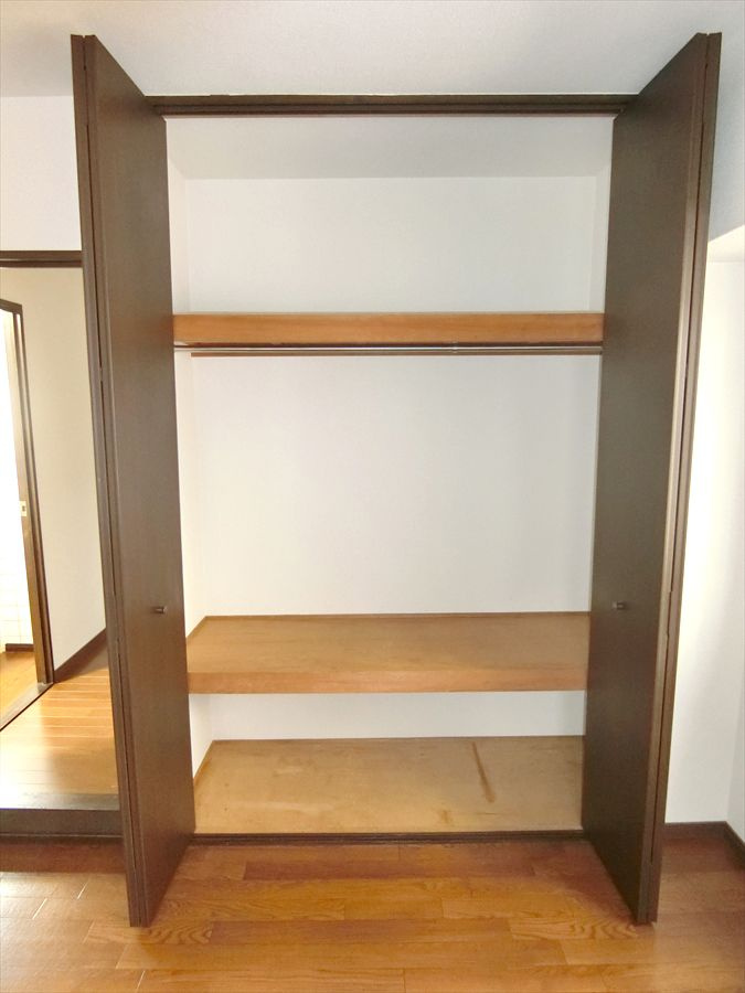 エスポワール六ツ門の収納|ちょっとした収納スペースも充実しています