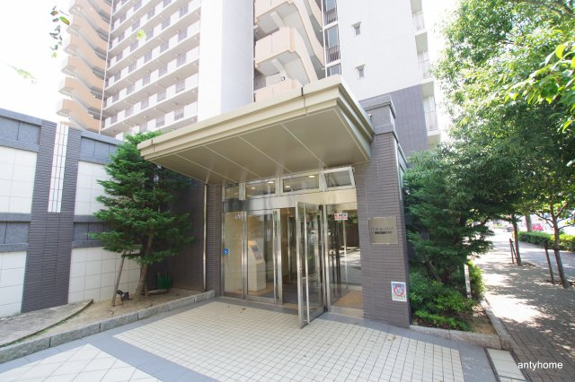 レジディア都島1　仲介手数料無料のエントランス