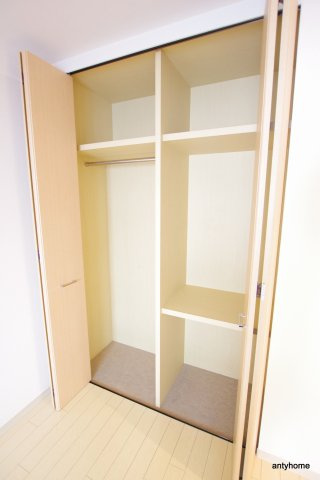 レジディア都島1　仲介手数料無料の収納