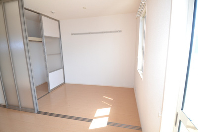 【洋室】 | バローネ・イースト