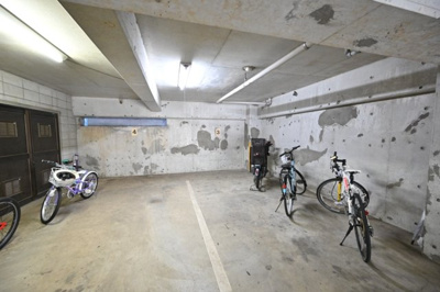 【その他共用部分】 | ロングアイランドガーデン | 駐輪場