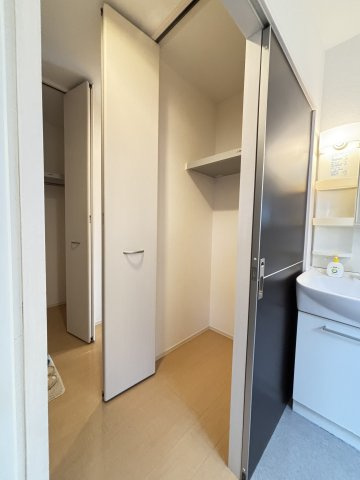 ヴァン　テ　アン の駐車場