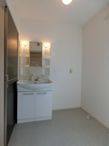 ヴァン　テ　アン の洗面所