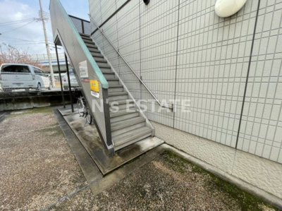 【エントランス】 | オ―ピエースB棟